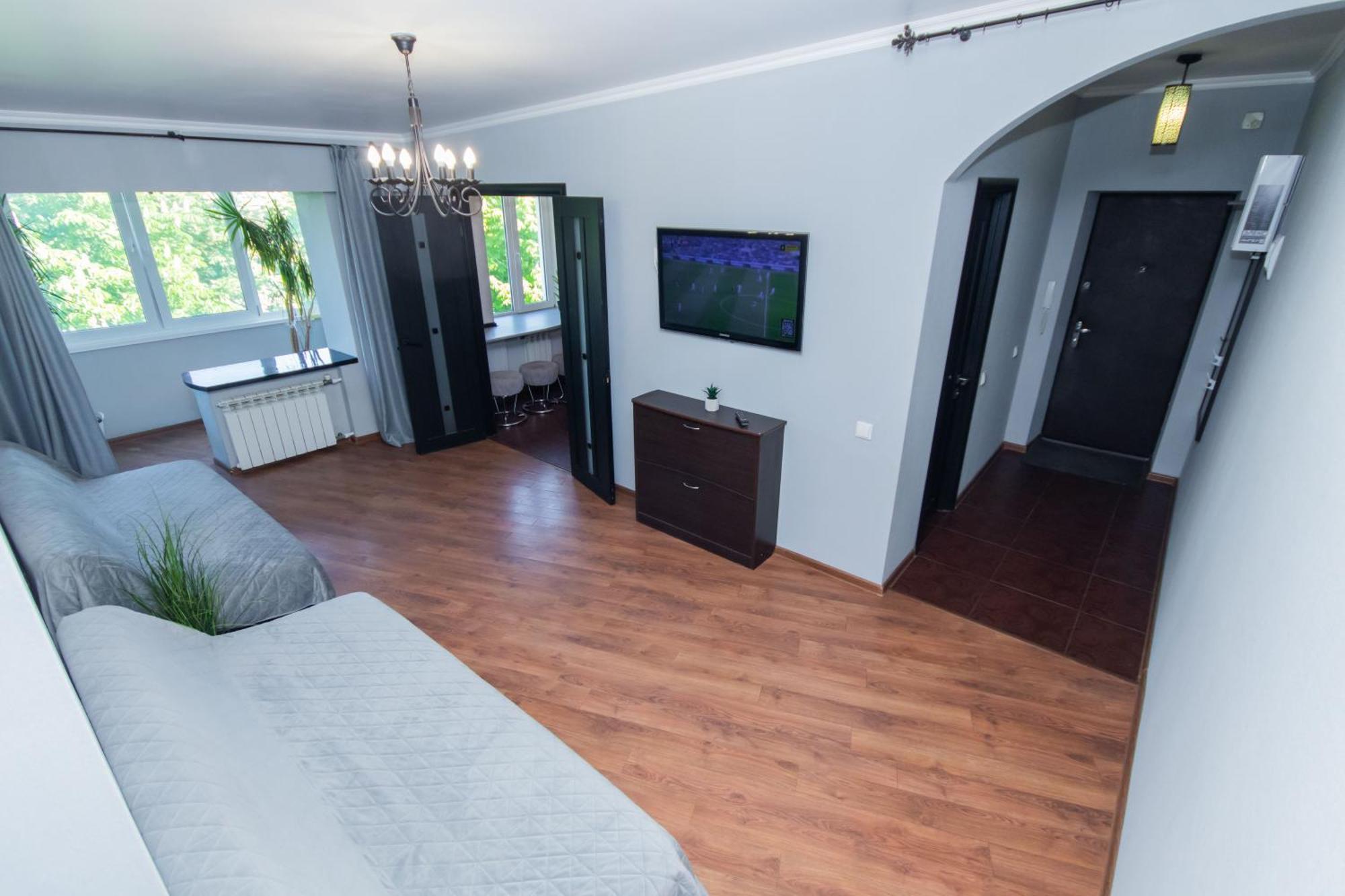Hotel Seven Wysznewe Zewnętrze zdjęcie