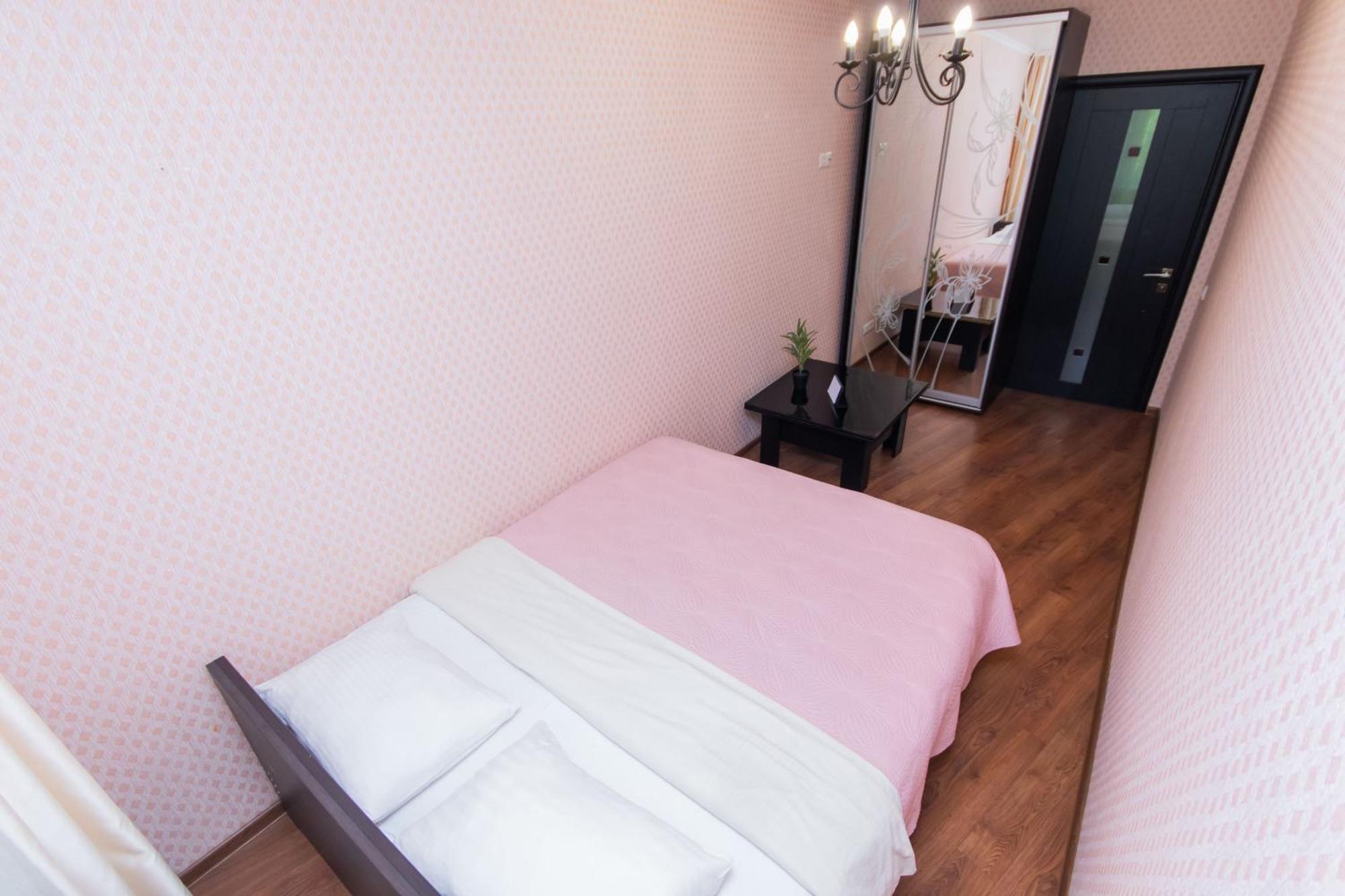 Hotel Seven Wysznewe Zewnętrze zdjęcie